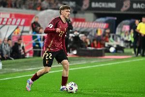 意媒：萨勒马科尔斯右腿股二头肌受伤，将伤缺2周到1个月